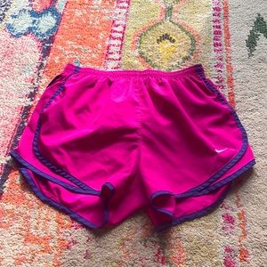 Girls Nike pink shorts